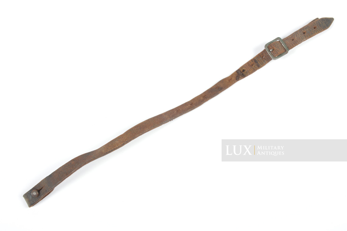 Mid-war German helmet chinstrap - photo 8