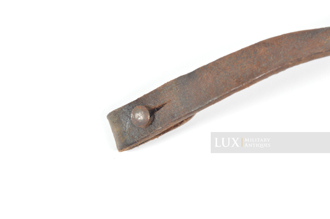 Mid-war German helmet chinstrap - photo 10