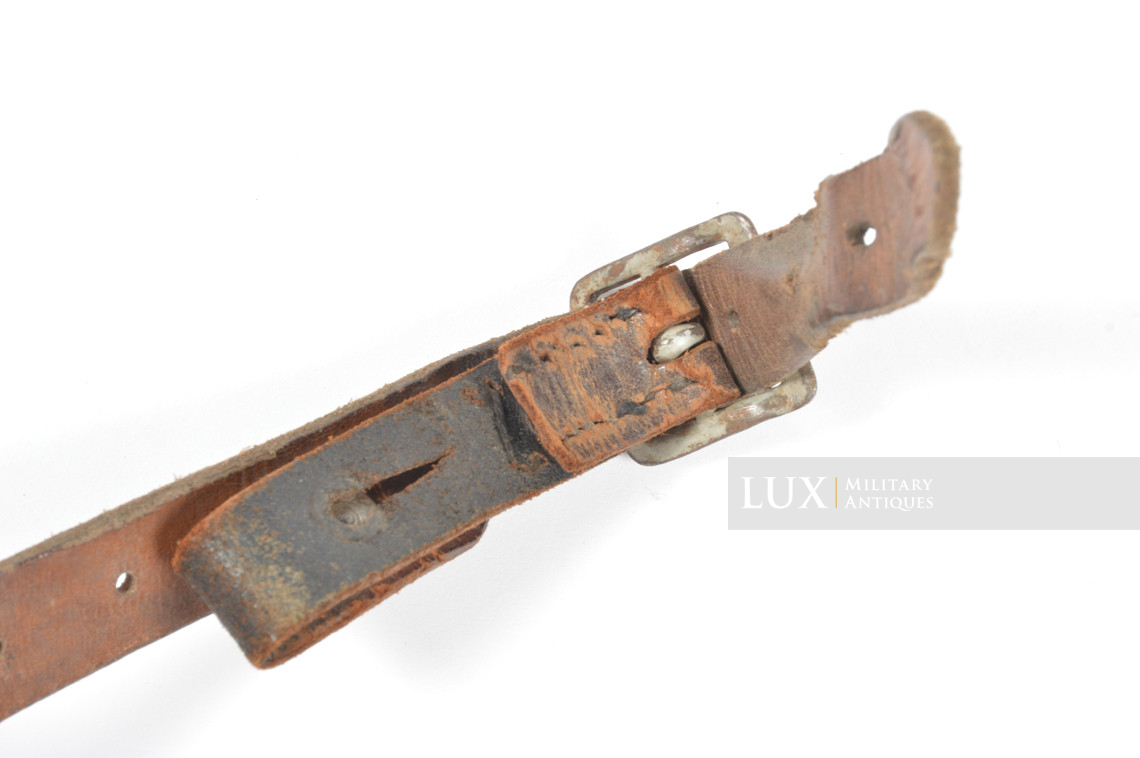Jugulaire de casque allemand fin de guerre, RBNr « 0/0485/0002 » - photo 13