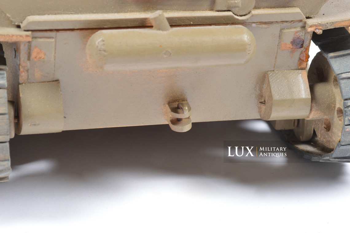 Maquette allemande d’instruction en bois d’un char « Panzer III » - photo 27