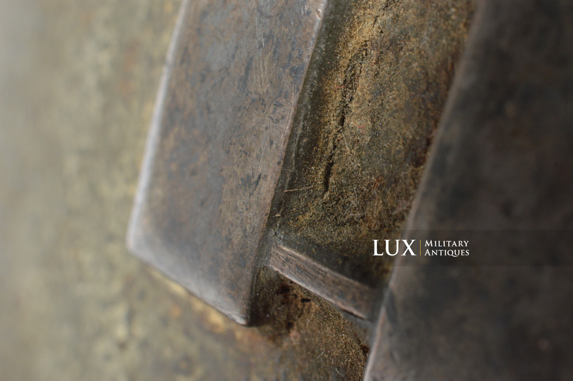 USM1 Captain 79th Infantry Division combat helmet, « untouched / ETO » - photo 18