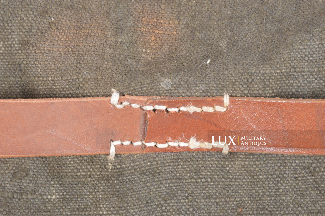 German special purpose radio antena storage case - photo 13