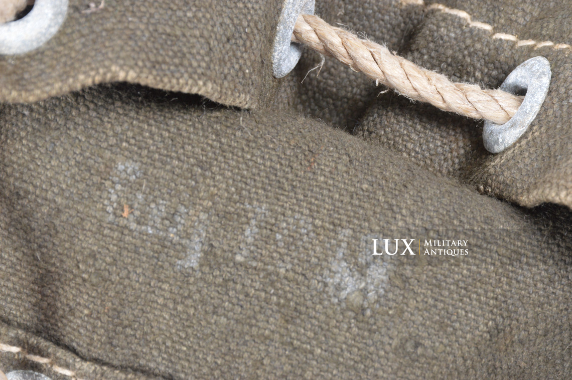 German special purpose radio antena storage case - photo 15