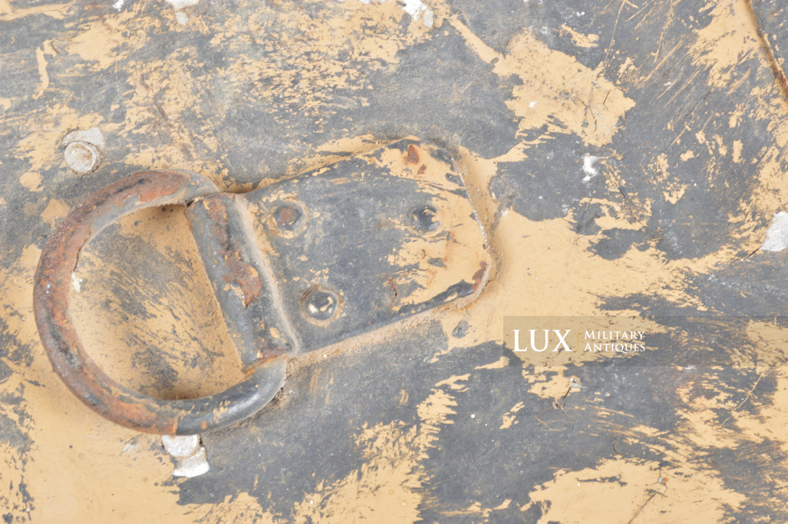 Camouflaged German radio accessories crate, « Torn.Fu.d2 Zubehör » - photo 18