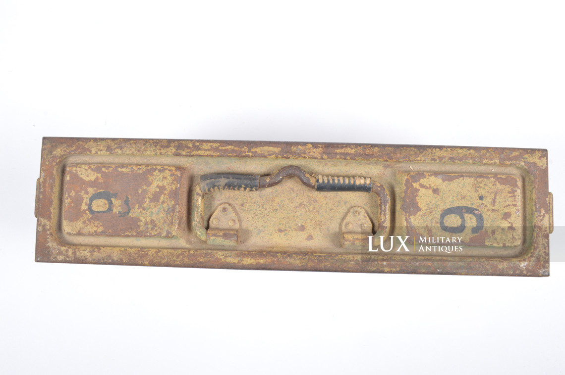 Caisse MG34/42 fin de guerre camouflée trois tons, « brc43 » - photo 12
