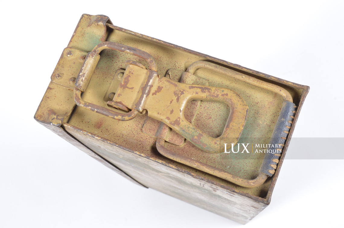 Caisse MG34/42 fin de guerre camouflée trois tons, « brc43 » - photo 23