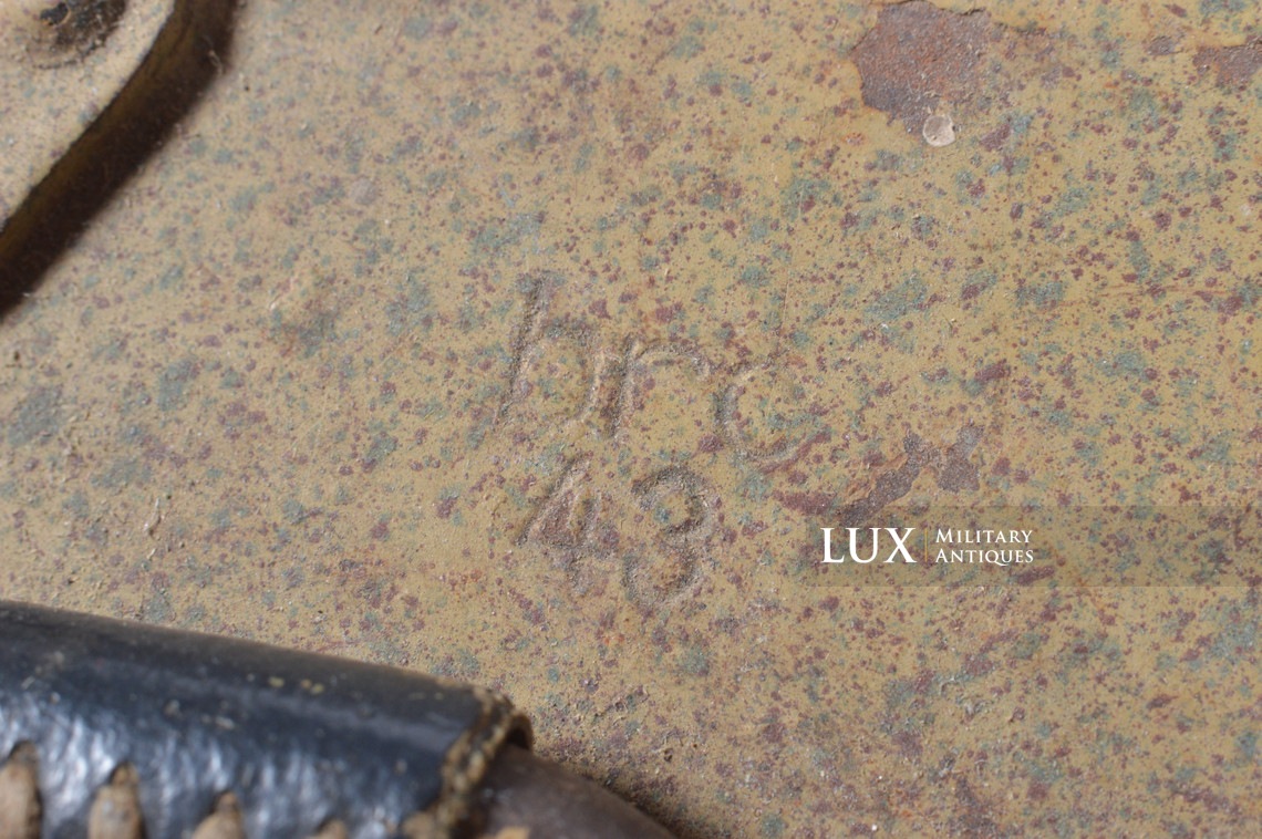 Caisse MG34/42 fin de guerre camouflée trois tons, « brc43 » - photo 15