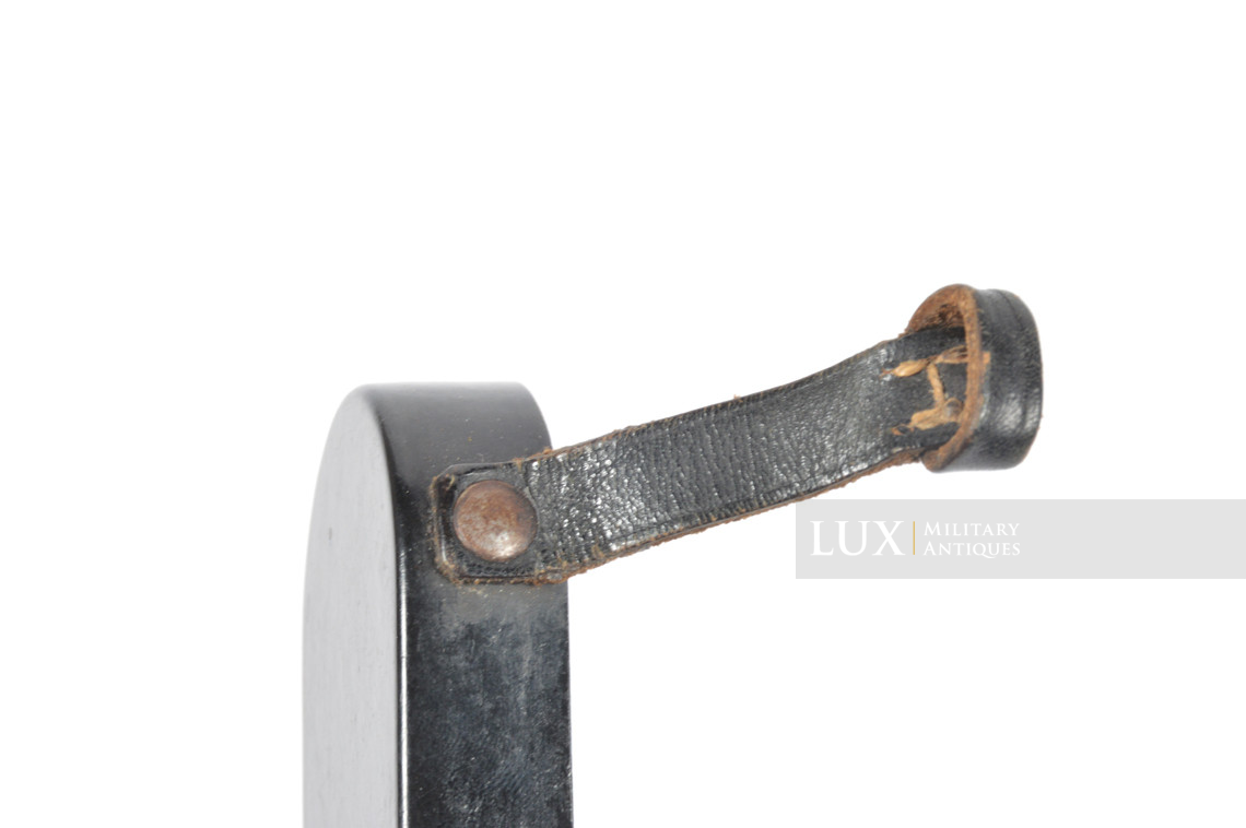 Cache de protection en bakelite des optiques de jumelles allemandes - photo 8