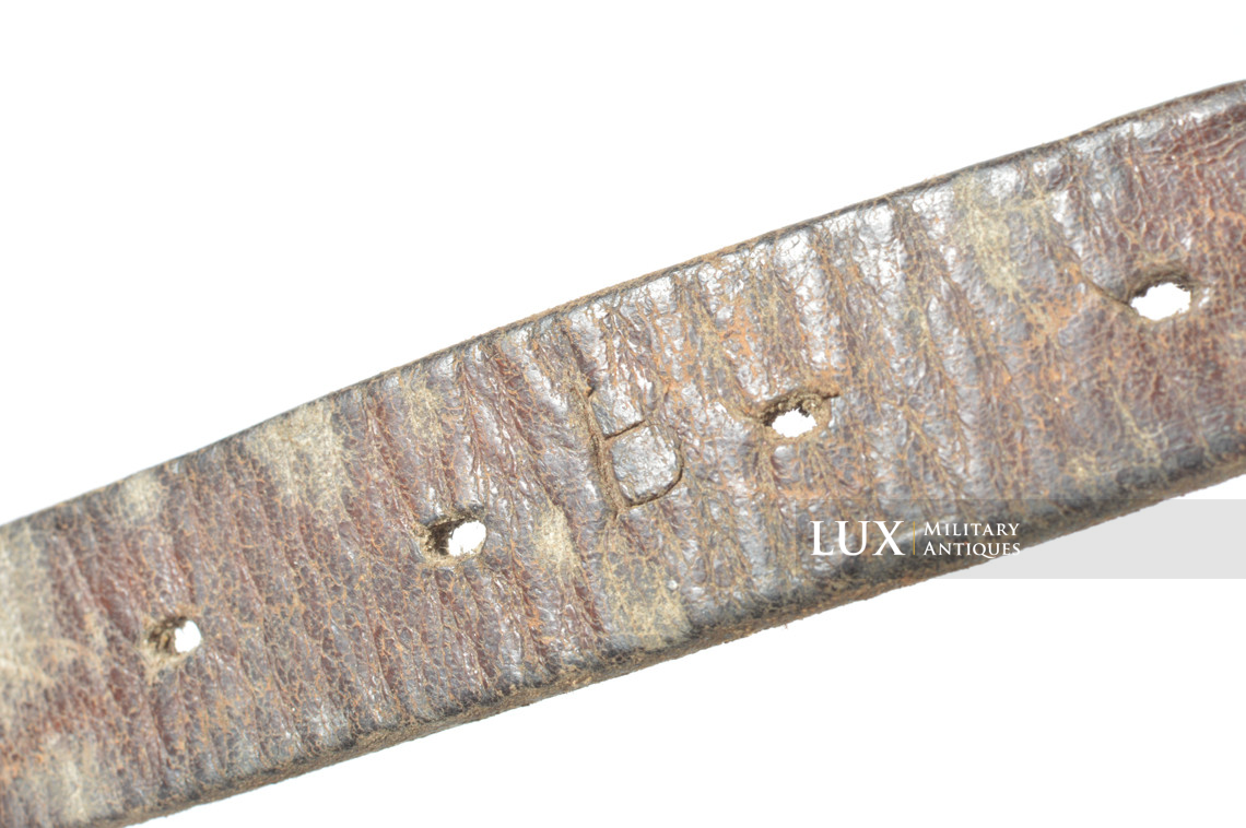 Jugulaire précoce de casque allemand - photo 13