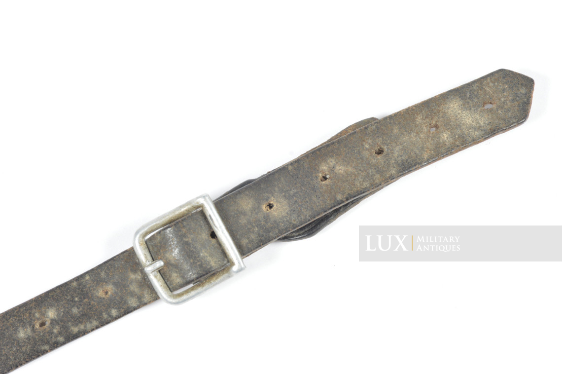 Jugulaire précoce de casque allemand - photo 8