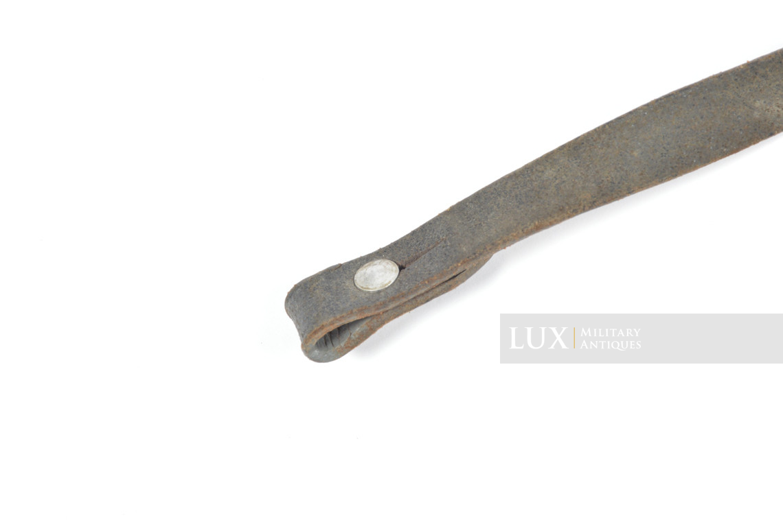 Jugulaire précoce de casque allemand - photo 9