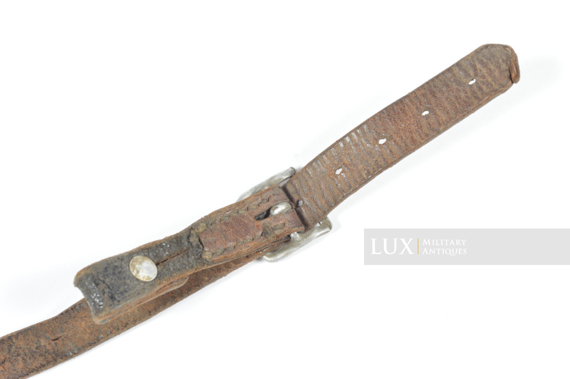 Jugulaire précoce de casque allemand - photo 12