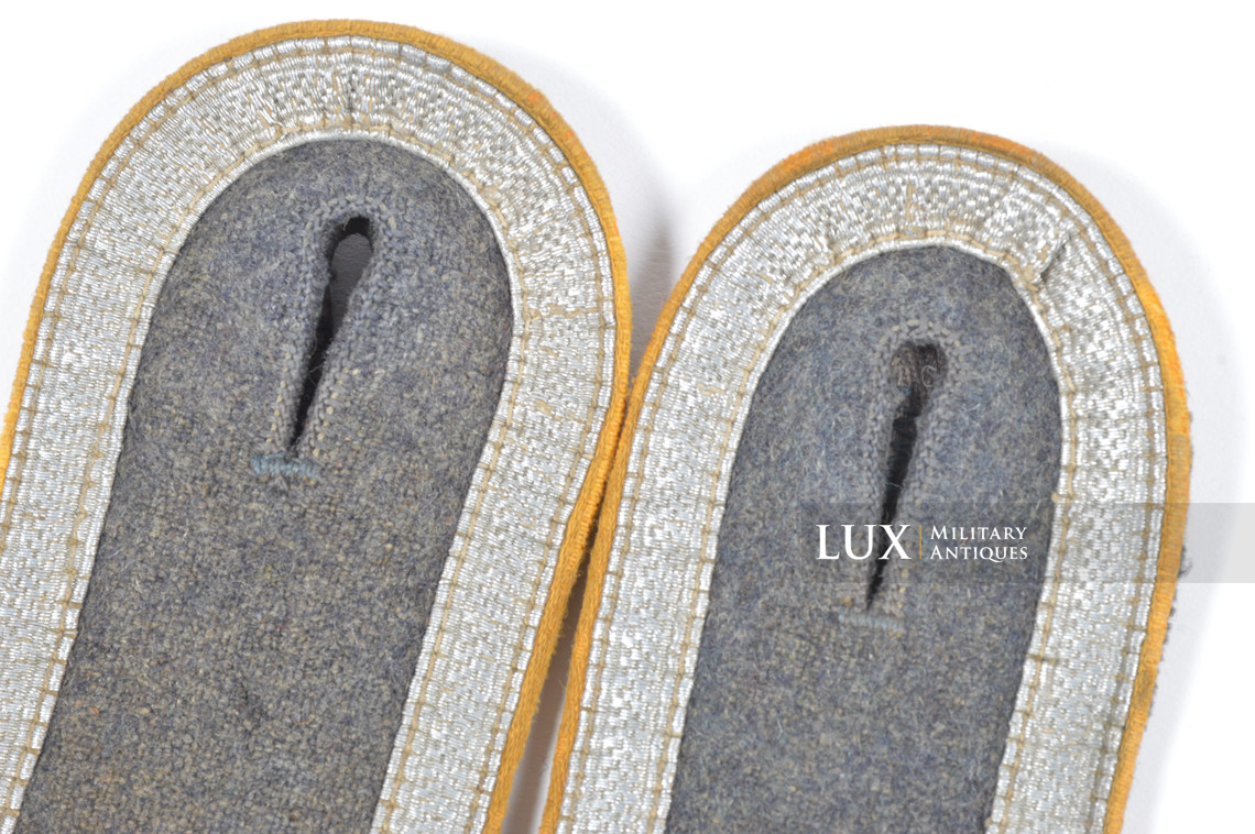 Pair of Luftwaffe flight/para NCO’s shoulder straps, « Unteroffizier » - photo 8