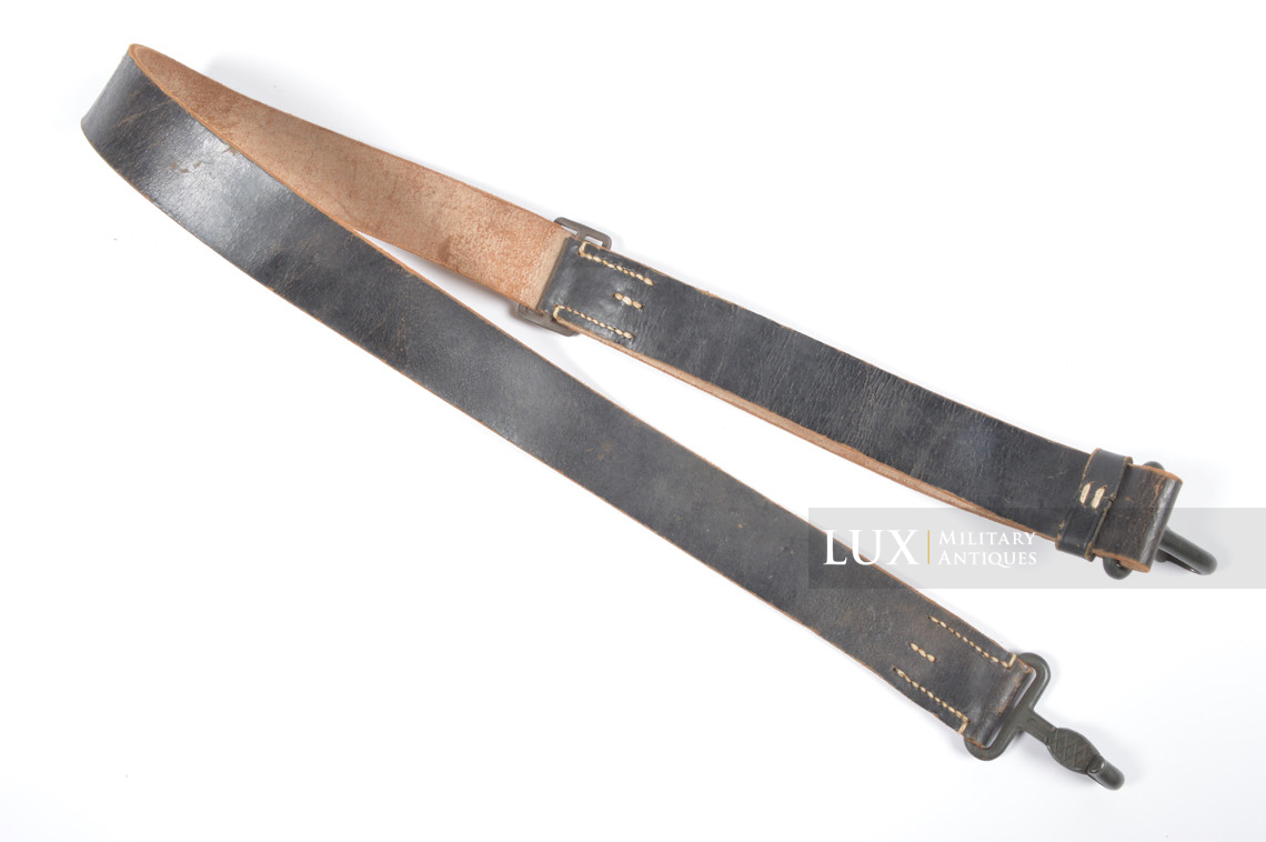 Rare German six pocket MP38/40 pouch carrying strap in leather - photo 11