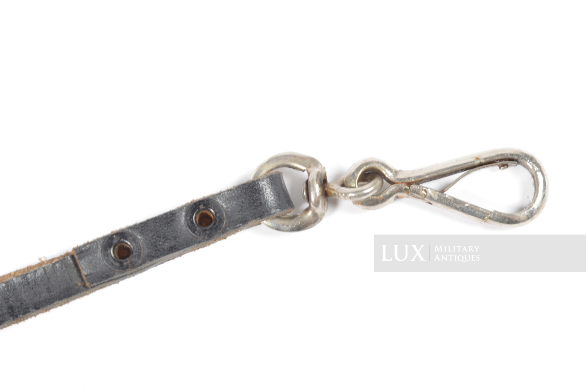 Rare dragonne pour le pistolet allemand P08 & P38, « SS 735 RZM » - photo 8