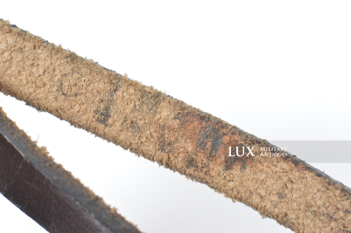 Rare dragonne pour le pistolet allemand P08 & P38, « SS 735 RZM » - photo 13