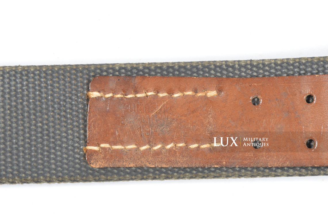 Rare German rubberized combat service belt, « 1941 » - photo 13