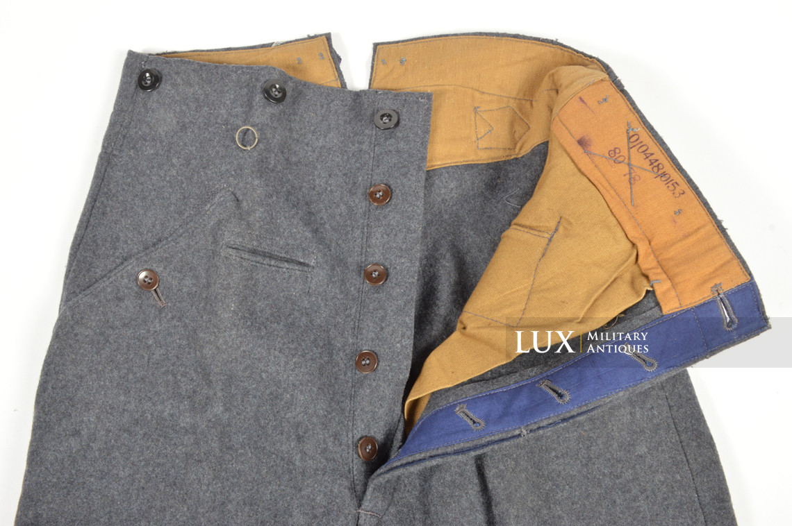 Unissued Luftwaffe M40 combat trousers, « RBNr » - photo 23