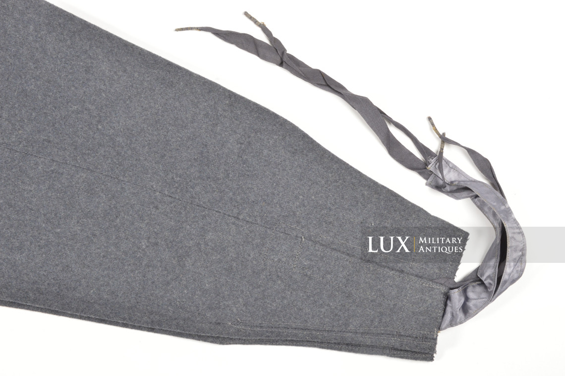 Rare unissued Luftwaffe M43 combat trousers, « Keilhose » - photo 11