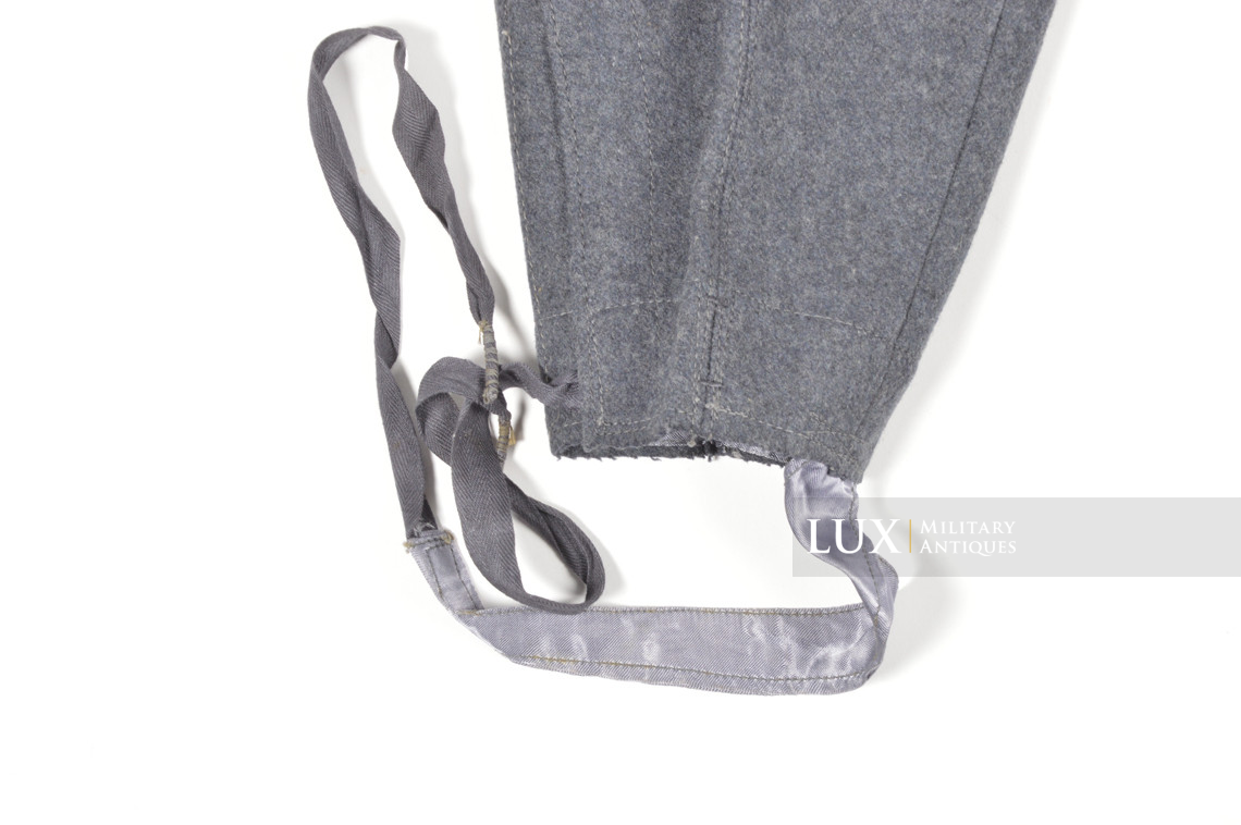 Rare unissued Luftwaffe M43 combat trousers, « Keilhose » - photo 20
