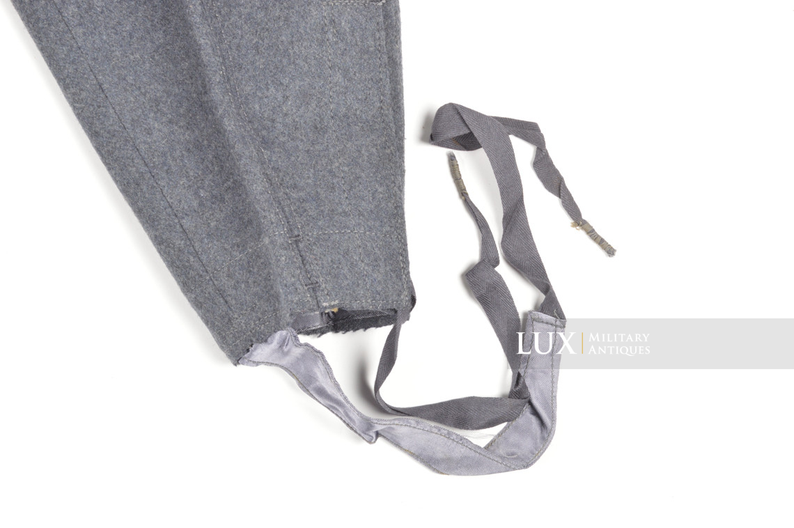 Rare unissued Luftwaffe M43 combat trousers, « Keilhose » - photo 21