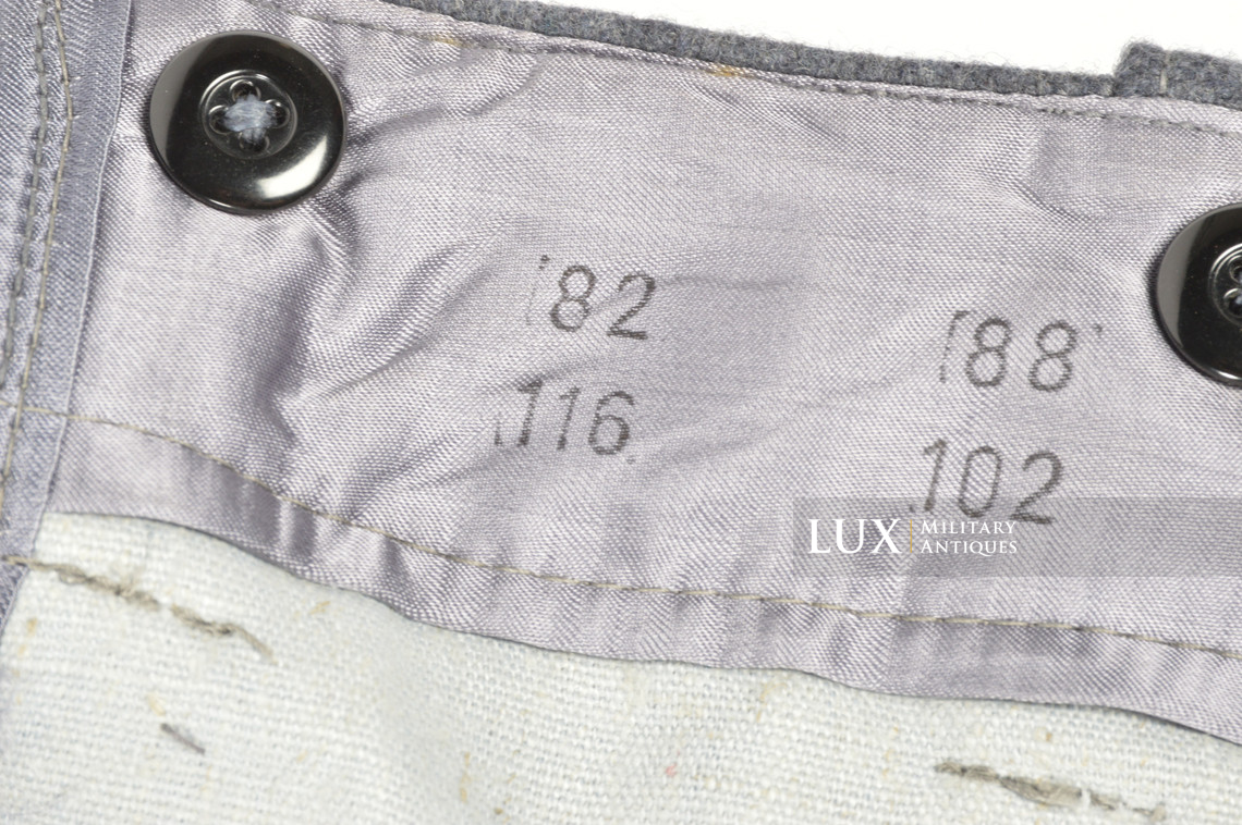 Rare unissued Luftwaffe M43 combat trousers, « Keilhose » - photo 25