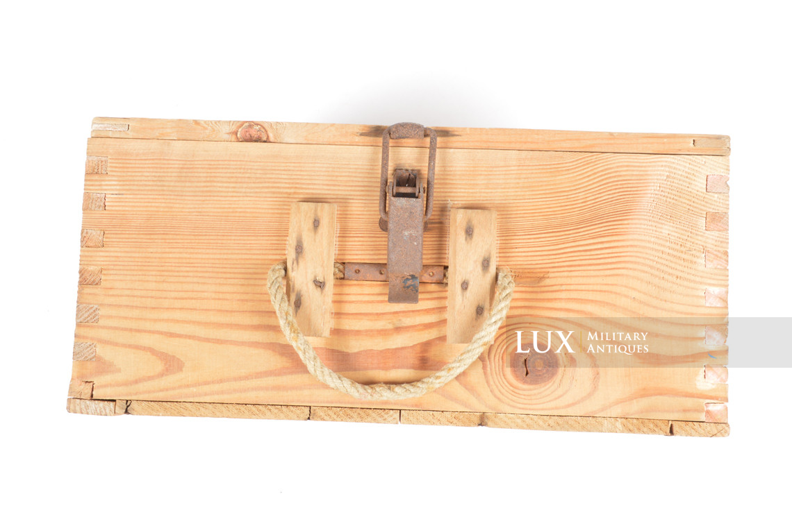 Caisse allemande fin de guerre de 900 cartouches 7,92mm, « Patronenkasten 900 » - photo 9