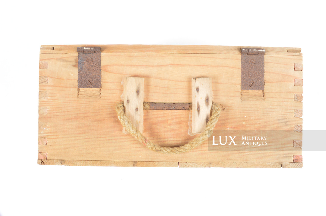 Caisse allemande fin de guerre de 900 cartouches 7,92mm, « Patronenkasten 900 » - photo 11