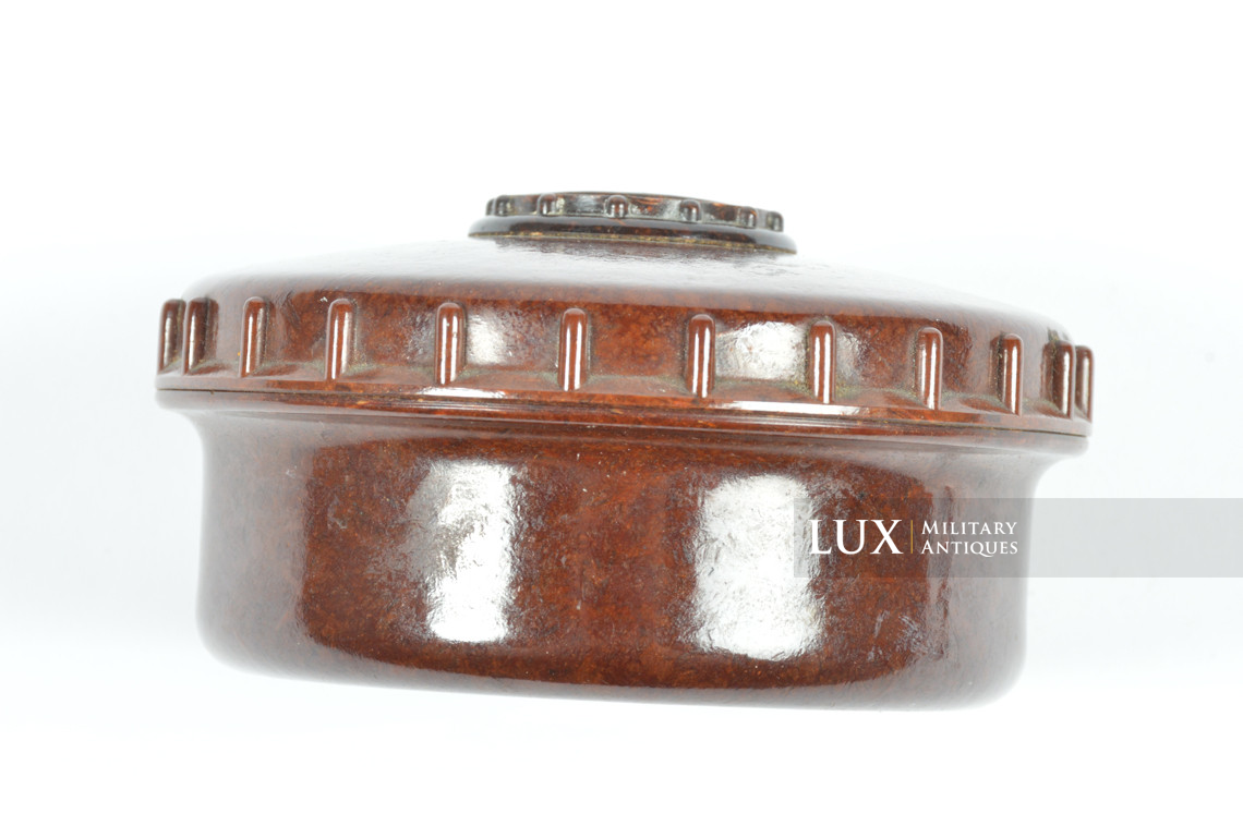 German brown bakelite butterdish - photo 12