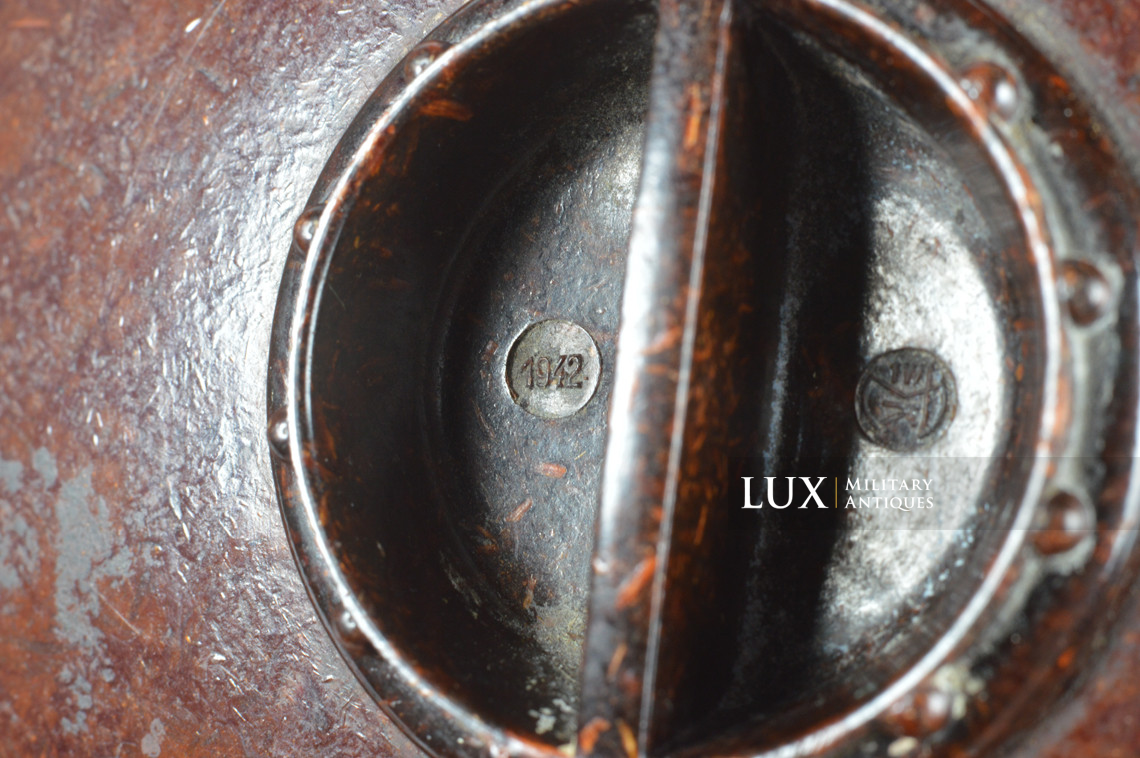 German brown bakelite butterdish - photo 9