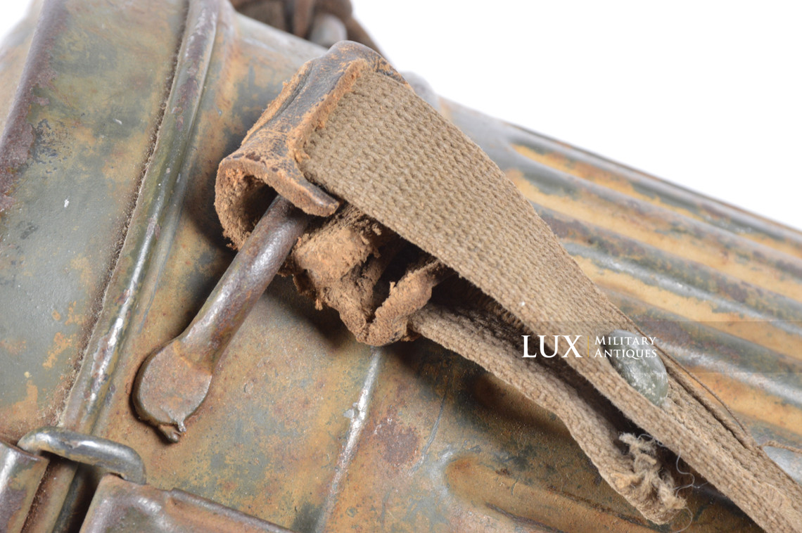 Ensemble boîtier de masque anti-gaz allemand camouflé trois tons - photo 15