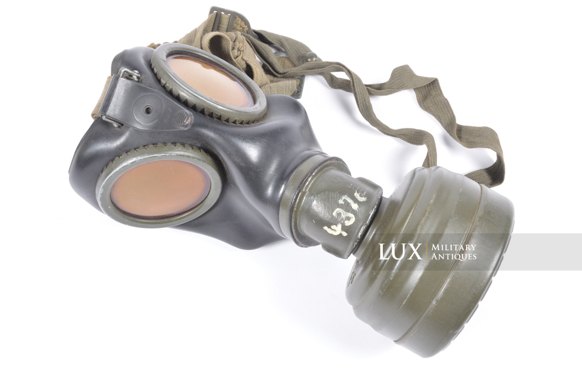 Ensemble boîtier de masque anti-gaz allemand camouflé trois tons - photo 44