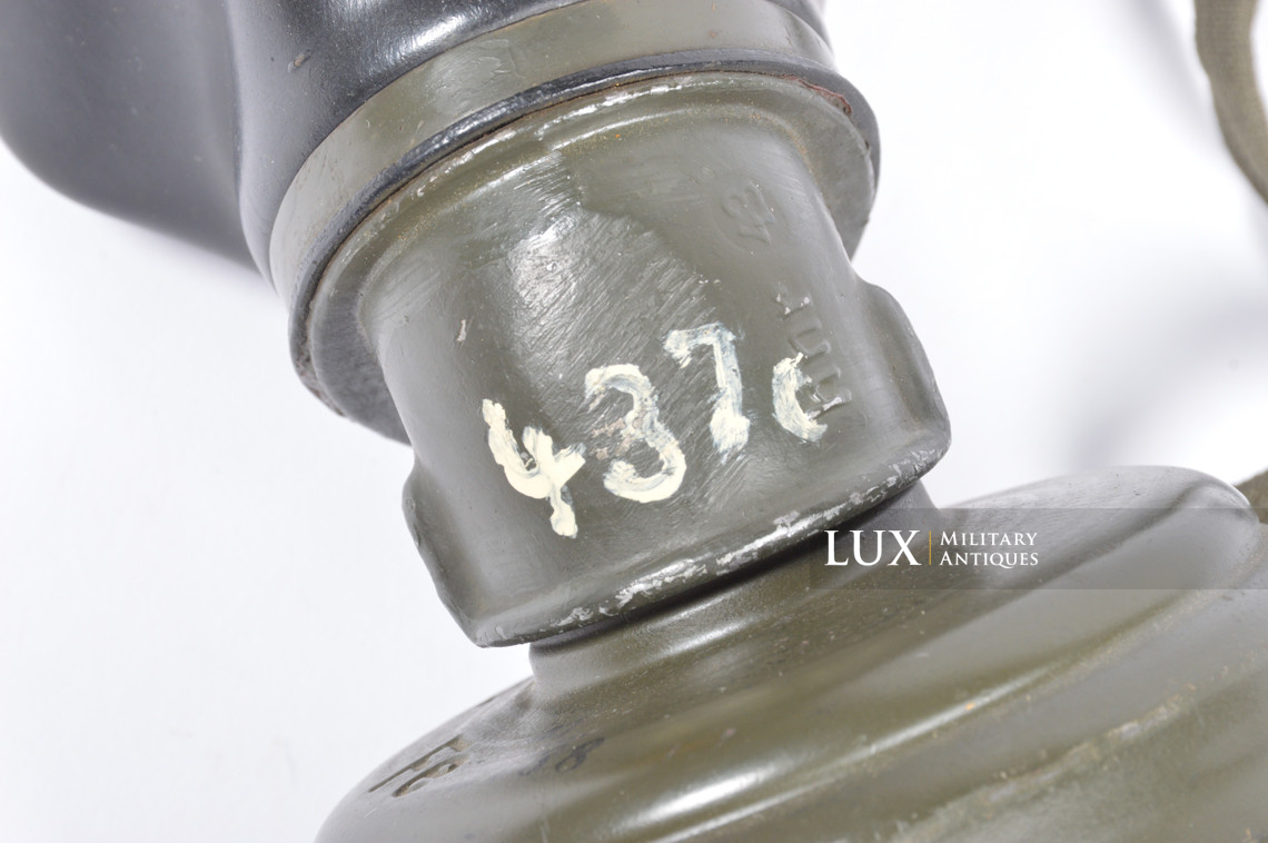 Ensemble boîtier de masque anti-gaz allemand camouflé trois tons - photo 45