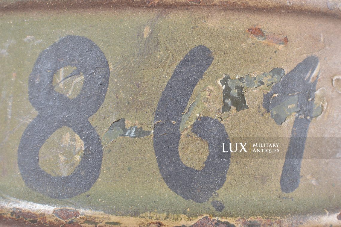 German three-tone camouflage gas mask canister, « Normandy / as-found » - photo 17