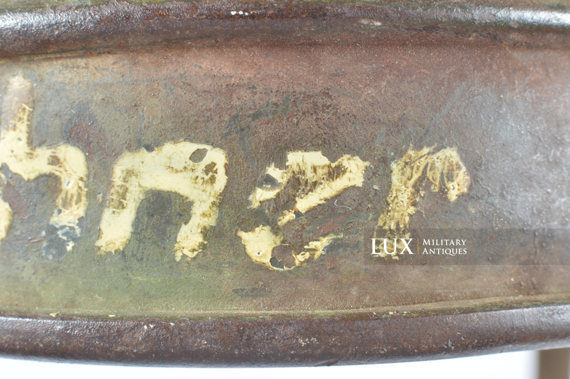 German three-tone camouflage gas mask canister set, « named / flak unit marked » - photo 32