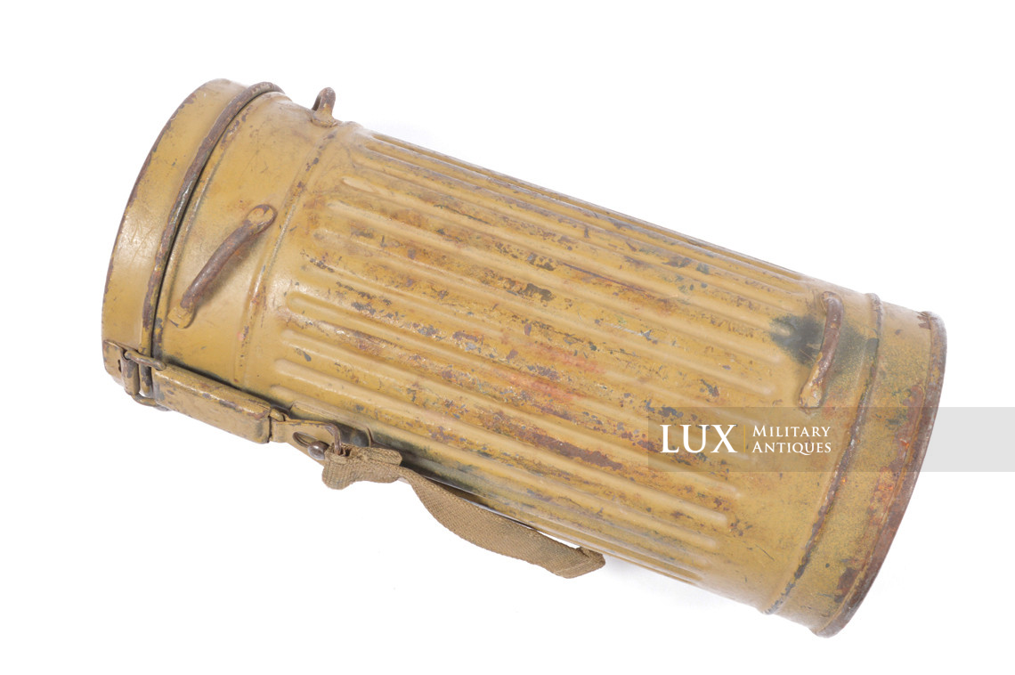 German tan camouflage gas mask canister, « Uffz Reckert » - photo 7