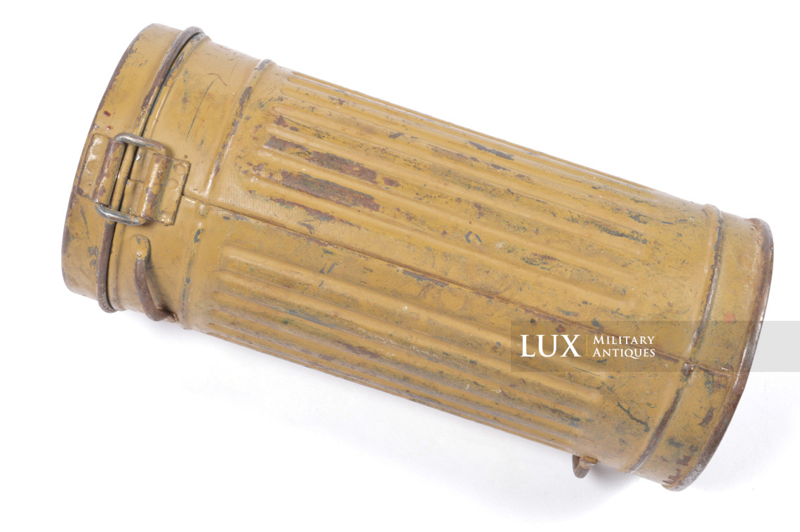 German tan camouflage gas mask canister, « Uffz Reckert » - photo 9
