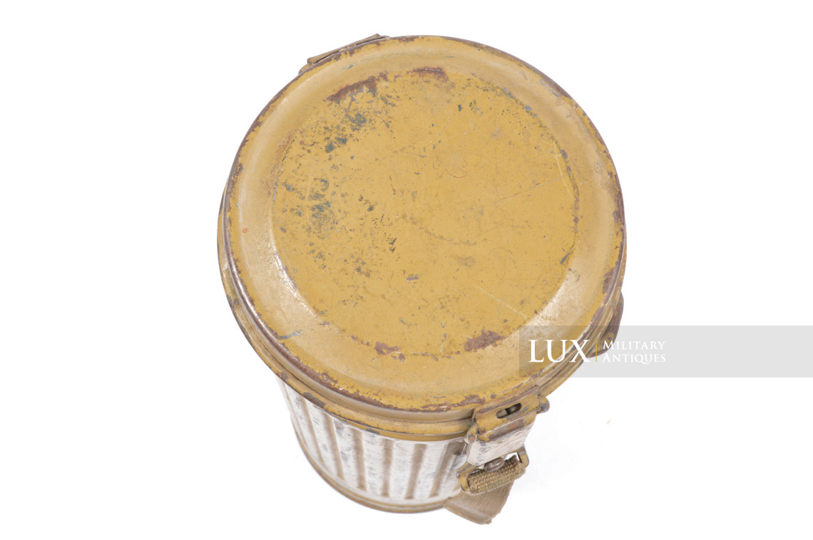 German tan camouflage gas mask canister, « Uffz Reckert » - photo 11