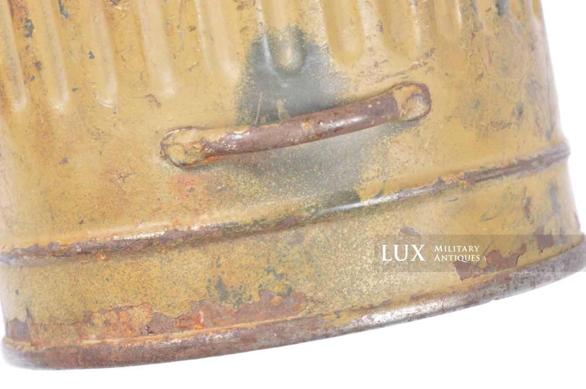 German tan camouflage gas mask canister, « Uffz Reckert » - photo 17