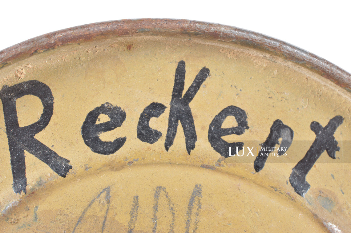 German tan camouflage gas mask canister, « Uffz Reckert » - photo 19
