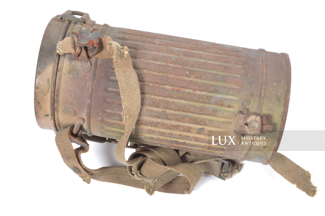 German short three-tone camouflage gas mask set, « untouched / as-found » - photo 9