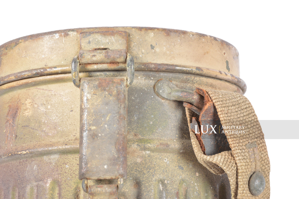 German short three-tone camouflage gas mask set, « untouched / as-found » - photo 17