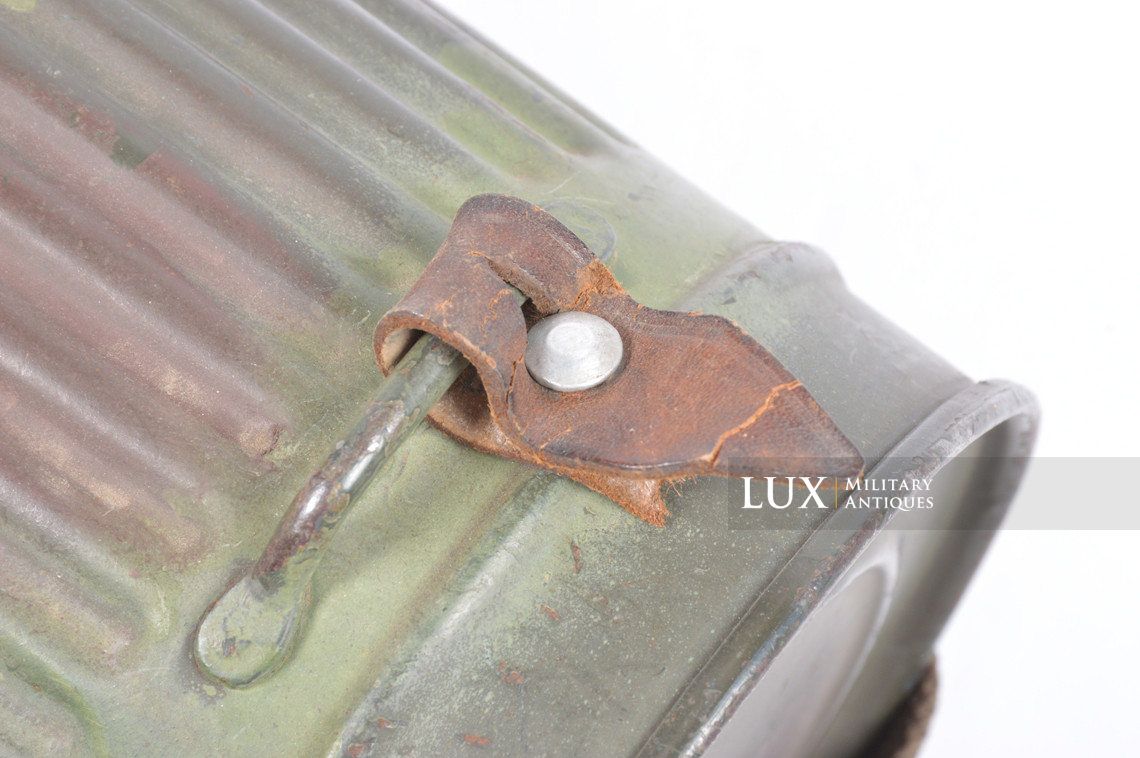 German late-war two tone camouflage gas mask set, « toxic colors » - photo 10