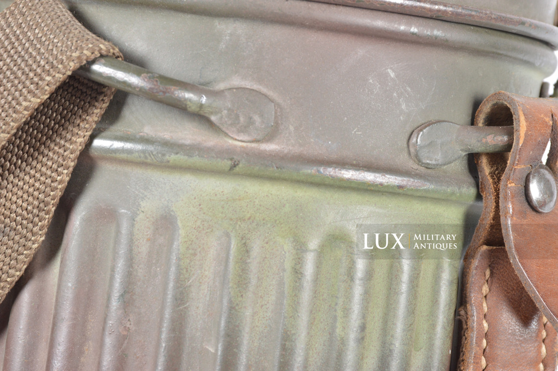 German late-war two tone camouflage gas mask set, « toxic colors » - photo 24