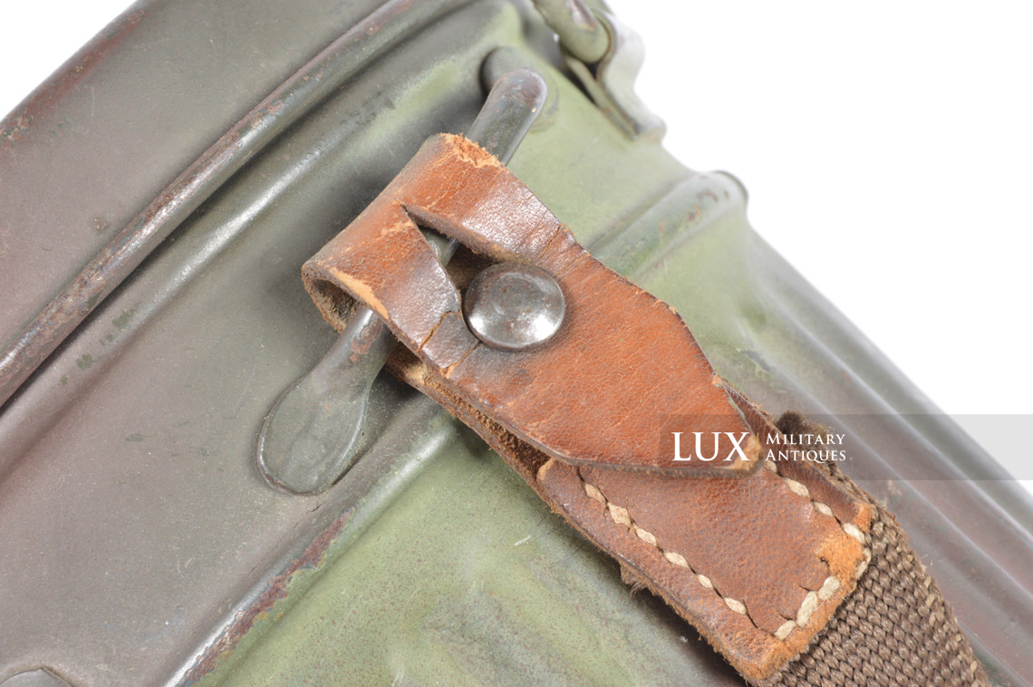 German late-war two tone camouflage gas mask set, « toxic colors » - photo 26