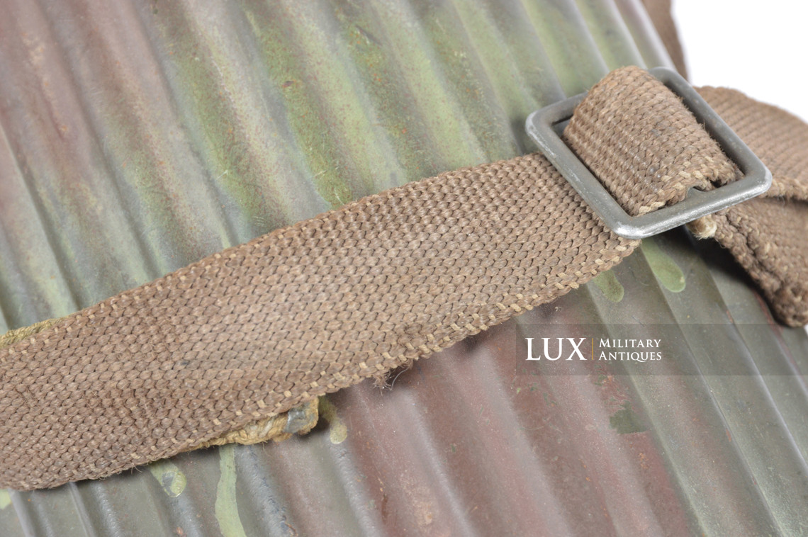 German late-war two tone camouflage gas mask set, « toxic colors » - photo 27