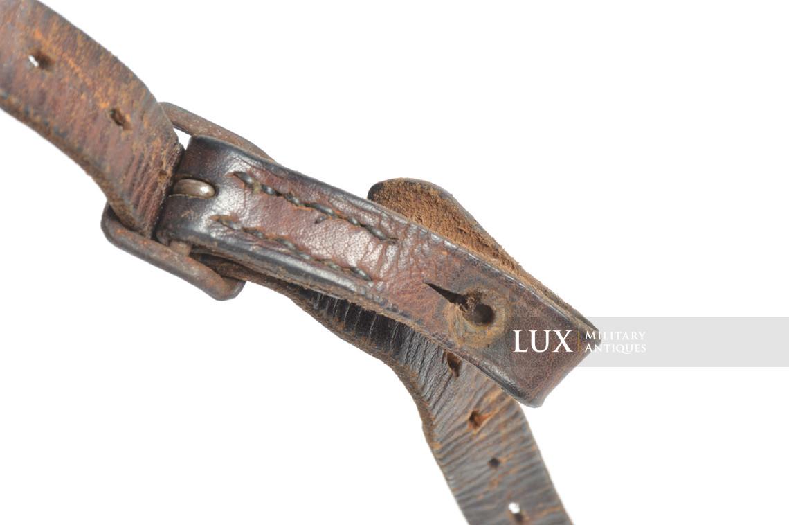 Jugulaire de casque allemand milieu de guerre  - photo 12