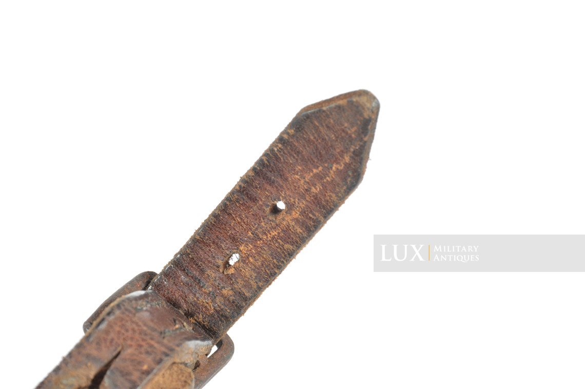 Jugulaire de casque allemand milieu de guerre  - photo 13