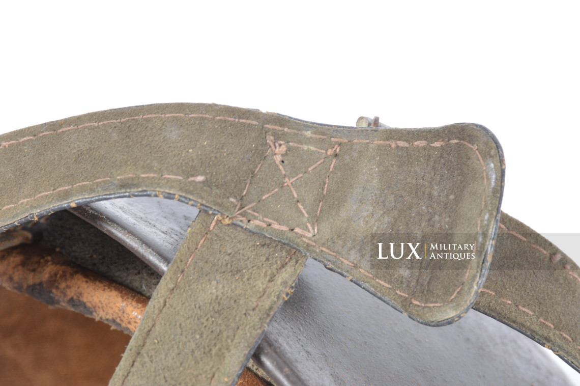 Late-war M38 German Paratrooper combat helmet, « ckl68 » - photo 32