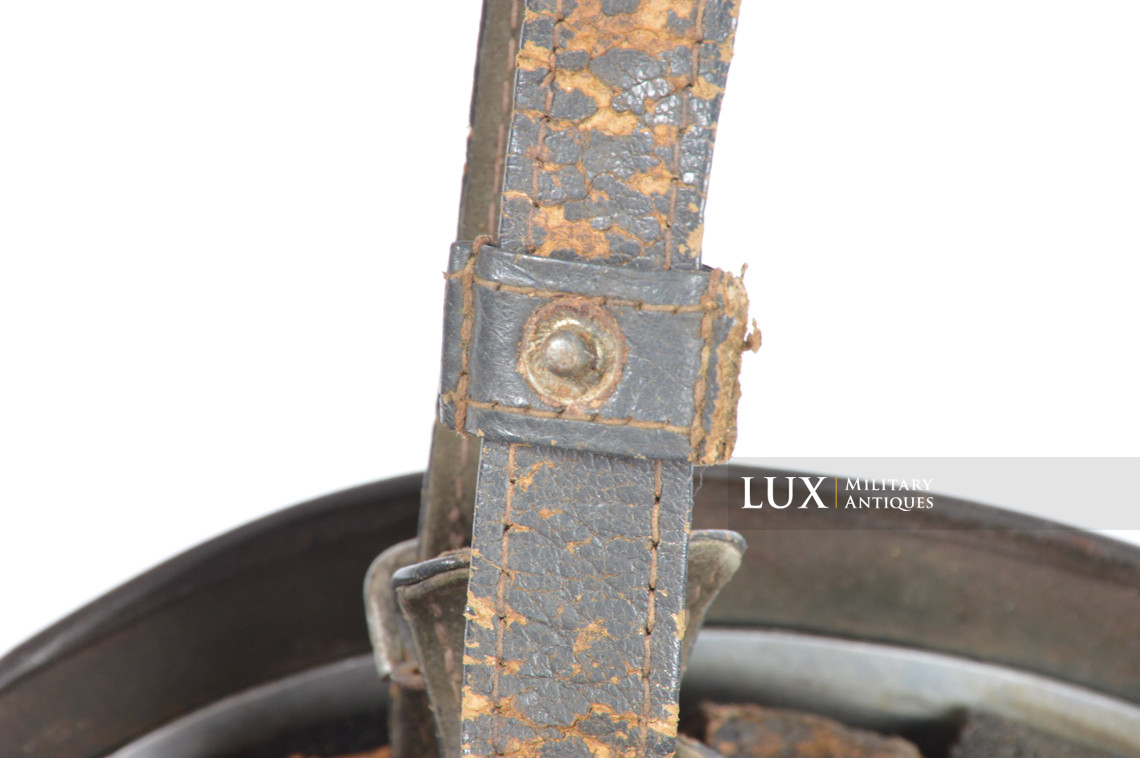 Late-war M38 German Paratrooper combat helmet, « ckl68 » - photo 37